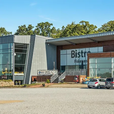 Skjalm - 100m To The Fjord By Interhome